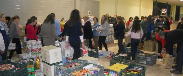 Un momento del Telemarat&oacute;n con motivo de la Ofrenda de Alimentos 2018 en Lucena (FOTO: cedida)