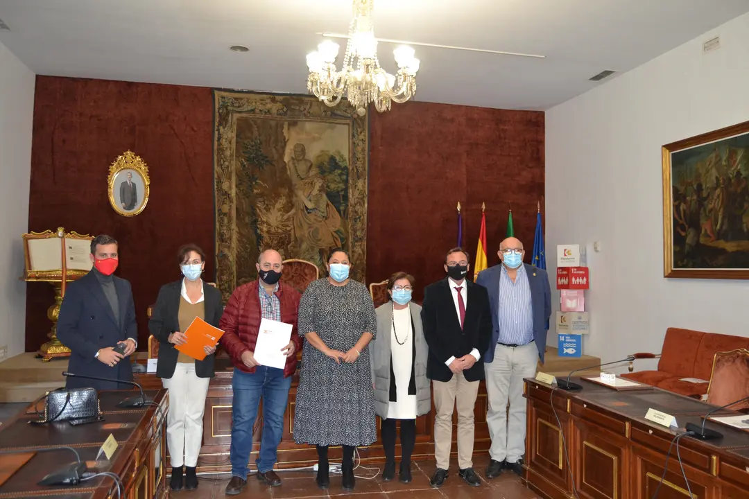 Convenio entre Diputaci&oacute;n y los centros de iniciativa empresarial de la provincia (FOTO: cedida)