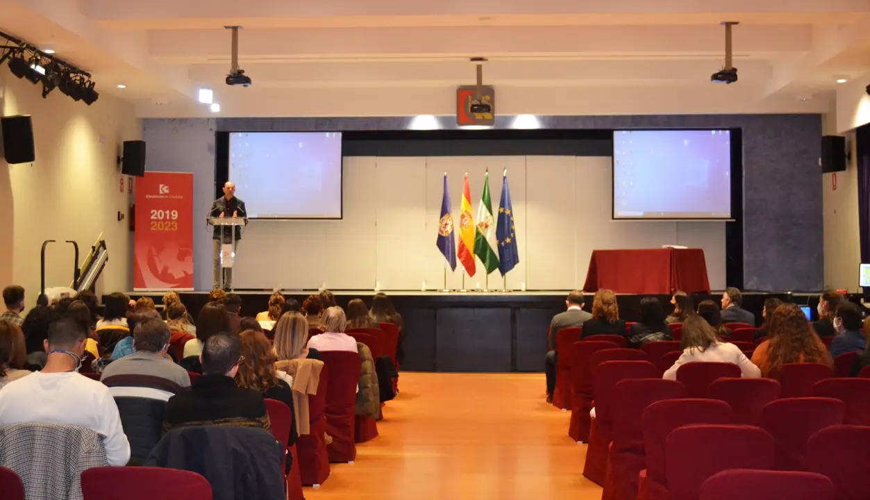 Sesi&oacute;n del programa E-Escuela de Empresas, en la Diputaci&oacute;n de C&oacute;rdoba (FOTO: cedida)