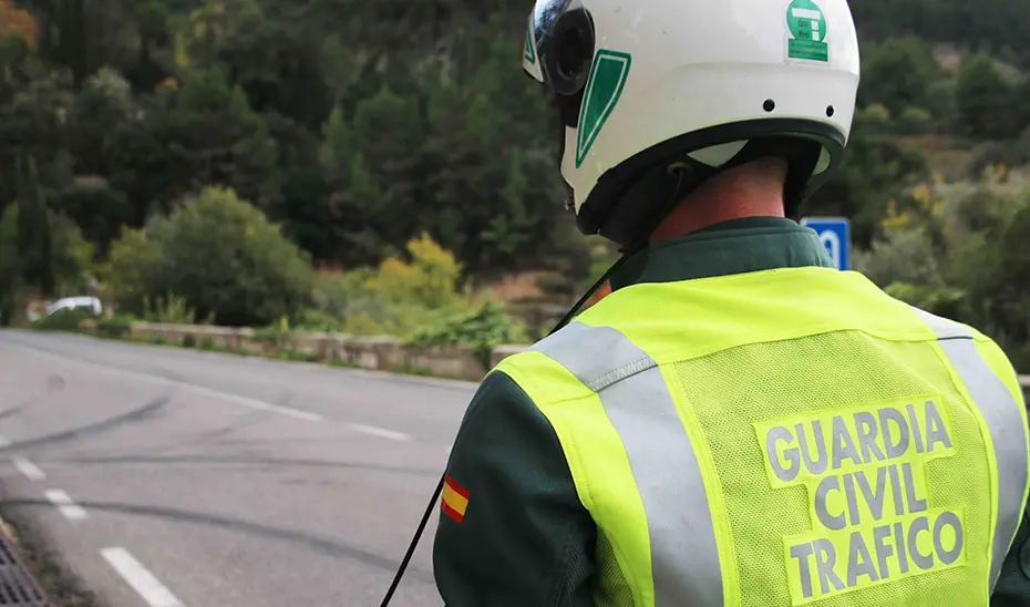 Agente de la Guardia Civil de Tr&aacute;fico (FOTO: archivo)