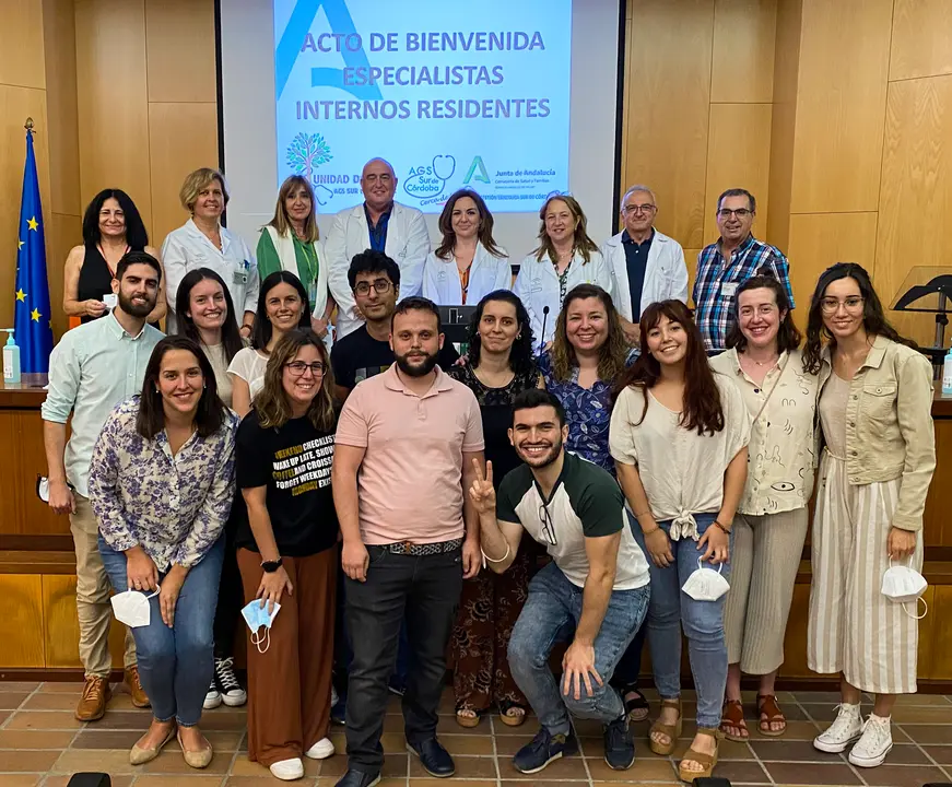 Acto de acogida a la nueva promoci&oacute;n de especialistas internos residentes en el AGS Sur de C&oacute;rdoba (FOTO: cedida)