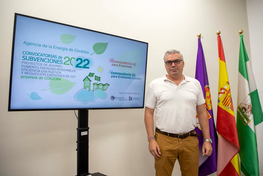 V&iacute;ctor Montoro presenta las subvenciones de la Agencia Provincial de la Energ&iacute;a (FOTO: cedida)
