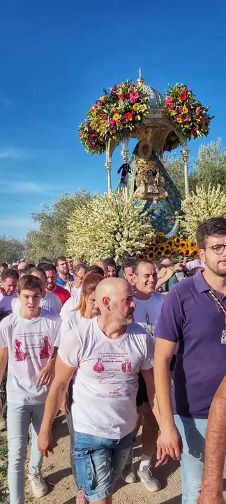 Subida de Mar&iacute;a Sant&iacute;sima a su Santuario en 2023 (FOTO: Carlos Gonz&aacute;lez Cabrera)