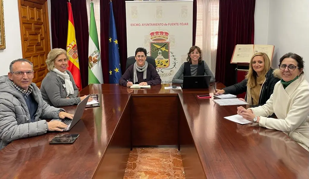 Comisi&oacute;n Municipal de Absentismo Escolar en Fuente-T&oacute;jar (FOTO: cedida)