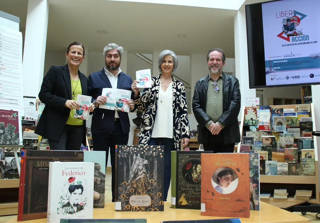Presentaci&oacute;n de las actividades con motivo del D&iacute;a del Libro en Lucena (FOTO: cedida)