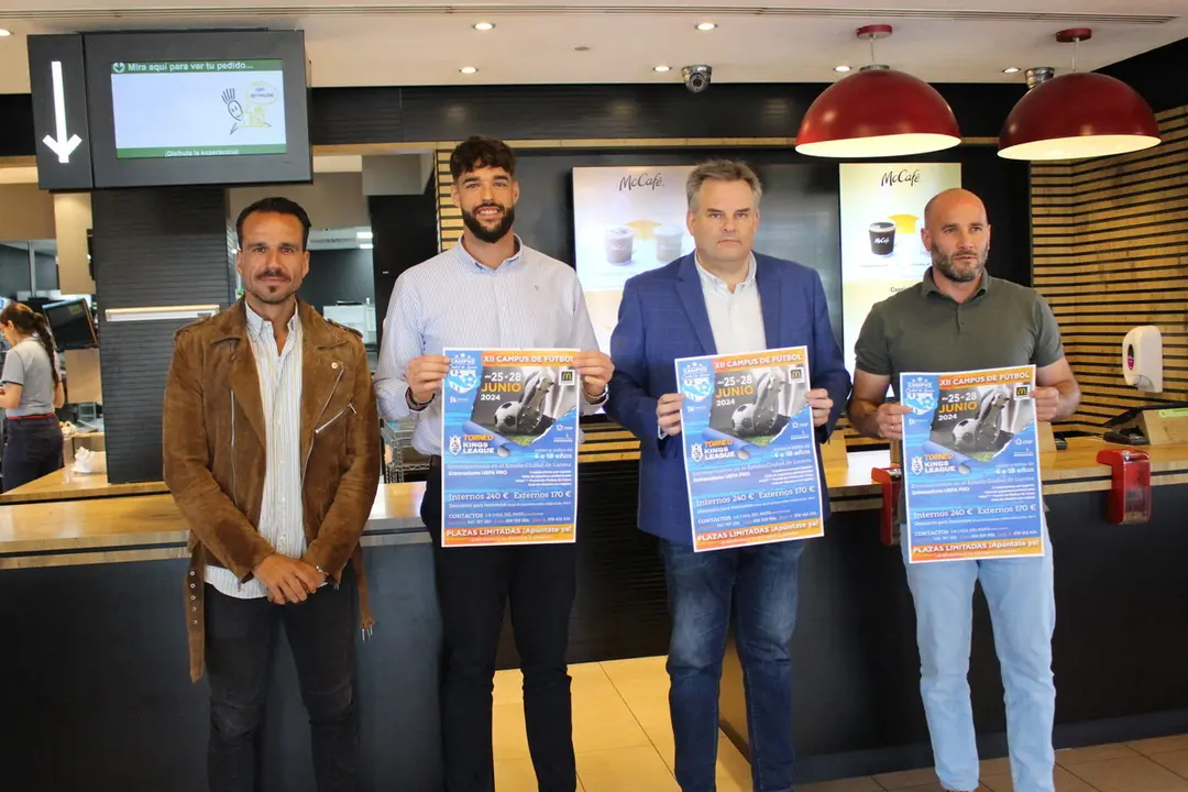 Presentaci&oacute;n del Campus de F&uacute;tbol 'Ciudad de Lucena' (FOTO: cedida)