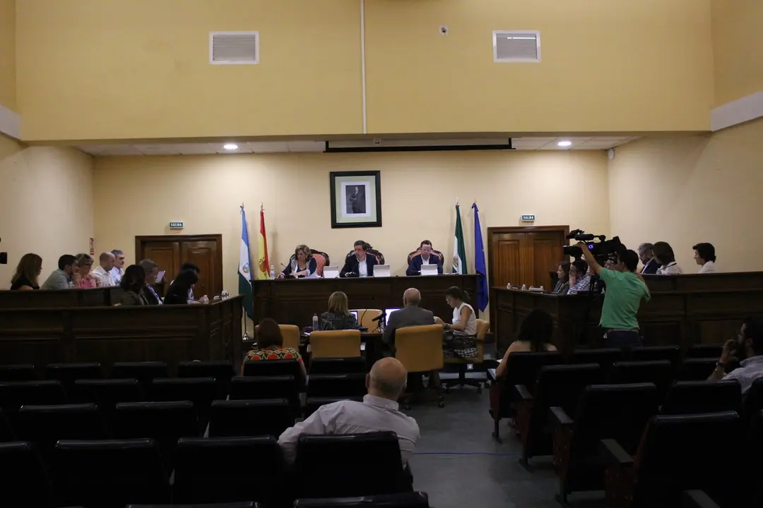 Pleno ordinario del mes de mayo en el Ayuntamiento de Lucena (FOTO: cedida)