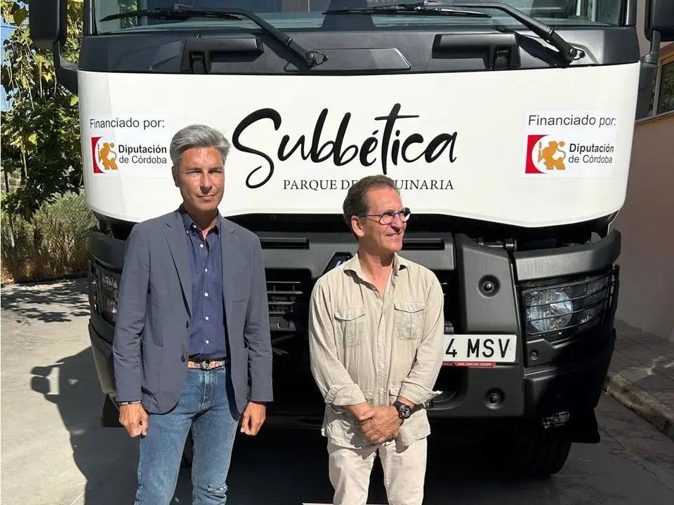 Diputaci&oacute;n entrega un cami&oacute;n para el parque de maquinaria de la Mancomunidad de la Subb&eacute;tica (FOTO: cedida)