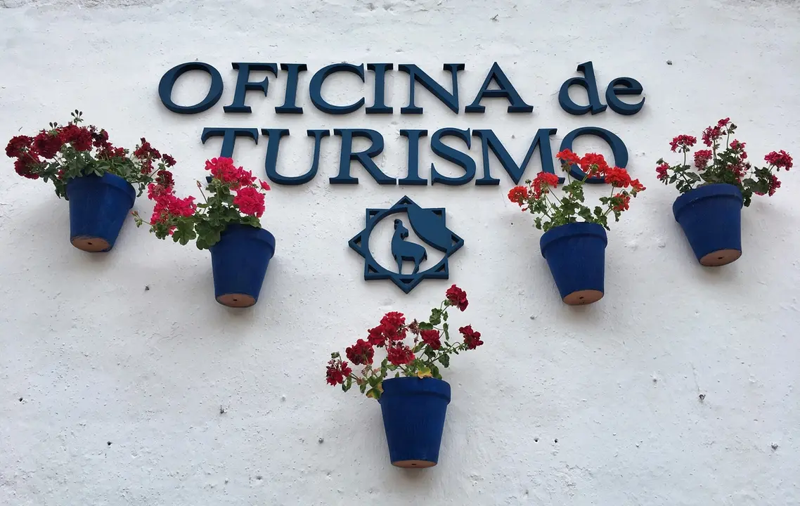 Oficina de Turismo de Cabra (FOTO: archivo)