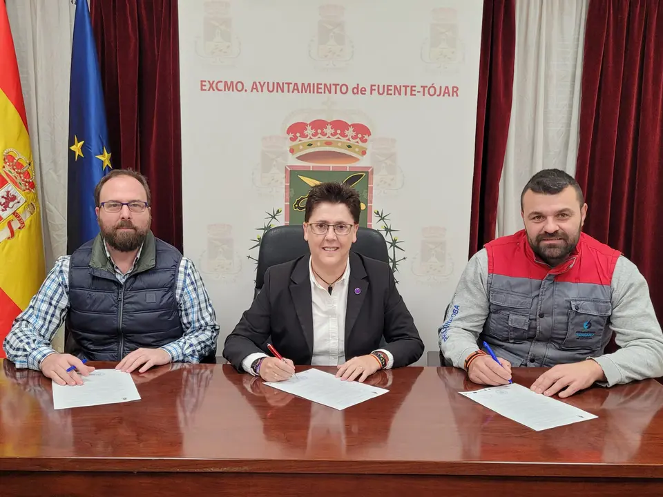 Recepción nueva iluminación paseo peatonal en Fuente-T&oacute;jar (FOTO: cedida)