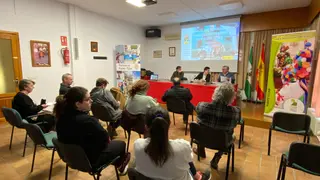 Sesi&oacute;n de trabajo para la redacci&oacute;n del Plan de Sostenibilidad Tur&iacute;stica en Destino de Fuente-T&oacute;jar (FOTO: cedida)