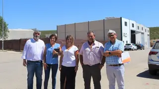 Visita al pol&iacute;gono industrial Fuente Palma, de Benamej&iacute;, donde se realizar&aacute; un proyecto de modernizaci&oacute;n (FOTO: cedida)