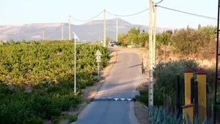 Sistema de reducción de velocidad en el diseminado monturque&ntilde;o de Los Llanos (FOTO: cedida)