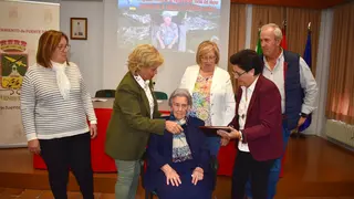 Homenaje a Amelia Guti&eacute;rrez, persona m&aacute;s longeva de Fuente-T&oacute;jar en 2023 (FOTO: cedida)