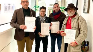 Entrega de escrito y firmas solicitando atención médica diaria en el Consultorio de Fuente-Tójar_(12-01-2024)_1