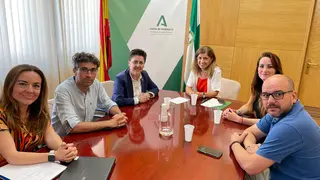 Reunión en la Delegaci&oacute;n de Salud y Consumo sobre la ZBS  de Priego (FOTO: cedida)
