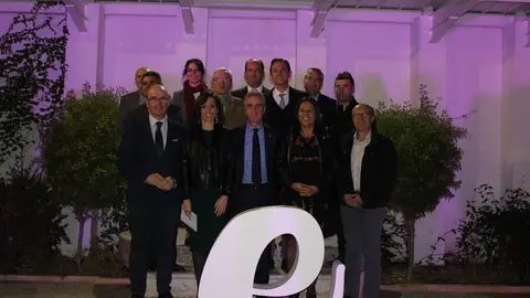 Autoridades presentes anoche en la II gala Lucena Econom&iacute;a Colaborativa (FOTO: cedida)