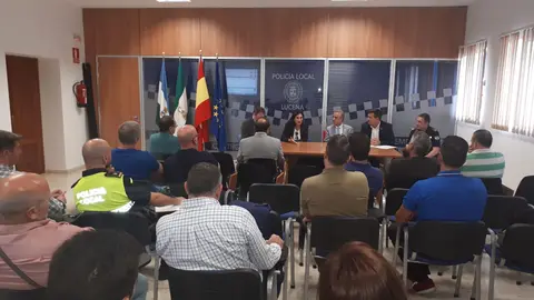Inauguraci&oacute;n del curso ayer, en la Comisar&iacute;a de Polic&iacute;a Local de Lucena (FOTO: cedida)