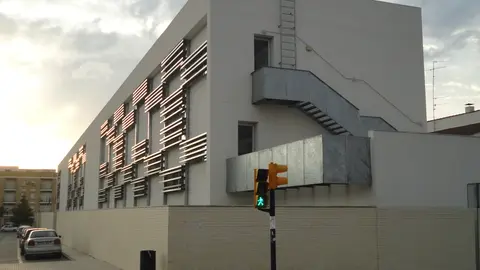 Instituto de Educaci&oacute;n Secundaria Juan de Ar&eacute;jula, de Lucena (FOTO: Lucena Empresas)