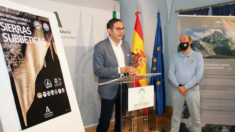 Aloisio presenta las actividades en el Geoparque de las Sierras Subb&eacute;ticas (FOTO: cedida)