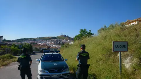 Patrulla de la Guardia Civil en Luque (FOTO: cedida)