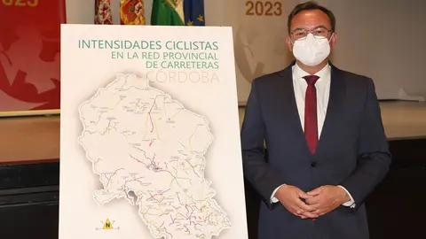 Presentaci&oacute;n de la señalética para seguridad de ciclistas en la Red Provincial Carreteras (FOTO: cedida)