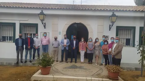 Sesi&oacute;n constituyente de la Asociaci&oacute;n V&iacute;a Verde del Aceite, en la sede de la Mancomunidad de la Subb&eacute;tica (FOTO: cedida)