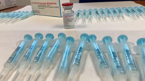 Vacunaci&oacute;n en el &Aacute;rea de Gesti&oacute;n Sanitaria Sur de C&oacute;rdoba (FOTO: cedida)