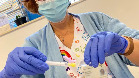 Vacunaci&oacute;n COVID en el &Aacute;rea de Gesti&oacute;n Sanitaria Sur de C&oacute;rdoba (FOTO: cedida)