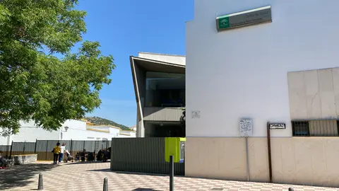 Centro de Salud 'Matrona Antonia Mesa Fern&aacute;ndez', en Cabra (FOTO: cedida)