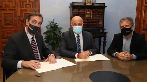 Convenio de colaboraci&oacute;n entre Diputaci&oacute;n de C&oacute;rdoba y Anfane (FOTO: cedida)