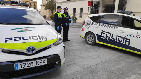 Nuevos veh&iacute;culos de la Polic&iacute;a Local de Lucena (FOTO: cedida)