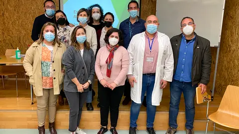 Sesi&oacute;n de trabajo para la implantaci&oacute;n la Enfermer&iacute;a de Pr&aacute;ctica Avanzada en el &aacute;mbito de la gesti&oacute;n de residencias, en el AGS Sur de C&oacute;rdoba (FOTO: cedida)