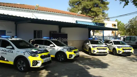 Nuevos veh&iacute;culos de la Polic&iacute;a Local de Lucena (FOTO: cedida)