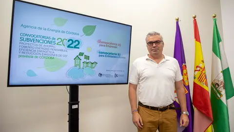 V&iacute;ctor Montoro presenta las subvenciones de la Agencia Provincial de la Energ&iacute;a (FOTO: cedida)