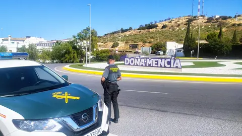 Guardia Civil en Do&ntilde;a Menc&iacute;a (FOTO: Guardia Civil)