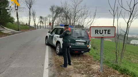 Guardia Civil en Rute (FOTO: Guardia Civil)