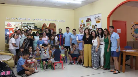 Visita a la ludoteca para personas con necesidades especiales, en Lucena (FOTO: cedida)