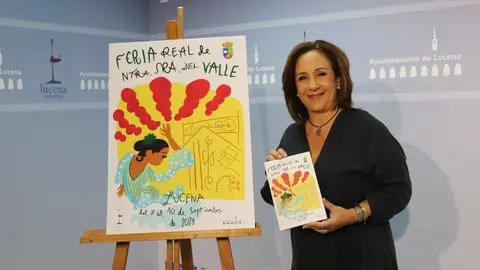 Araceli Rodr&iacute;guez presenta la programaci&oacute;n de la Feria del Valle 2023, en Lucena (FOTO: cedida)