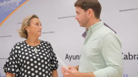 Rosi Lama y Fernando Priego hacen balance de la Real Feria y Fiestas de Cabra 2023 (FOTO: cedida)