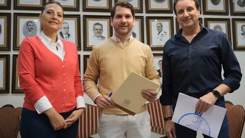 Presentaci&oacute;n de la campa&ntilde;a de 'Bonos Consumo' en Cabra (FOTO: cedida)