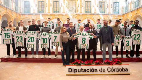 El C&oacute;rdoba CF lucir&aacute; en sus camisetas los nombres de los municipios de la provincia tras un acuerdo alcanzado con la Diputaci&oacute;n de C&oacute;rdoba (FOTO: cedida)