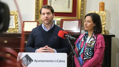 Fernando Priego presenta el encuentro de rectores andaluces a celebrar la pr&oacute;xima semana en Cabra (FOTO: cedida)