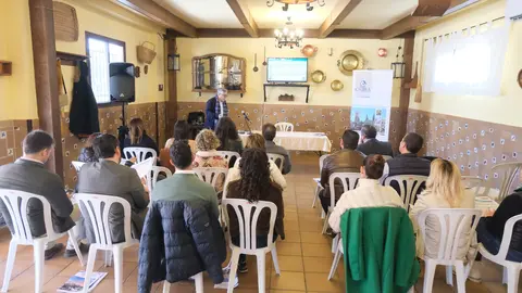 Jornada t&eacute;cnica sobre el Plan de Sostenibilidad Tur&iacute;stica en Destino de Cabra (FOTO: cedida)