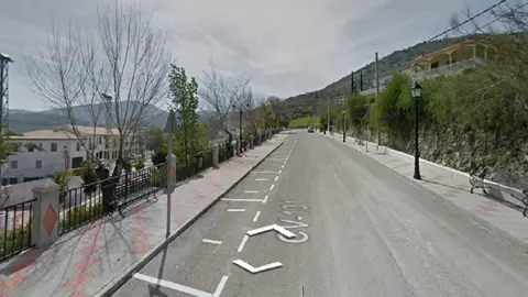Paseo de las Delicias, lugar del siniestro que ha costado la vida de un hombre en Luque (FOTO: CECEM 112 Andaluc&iacute;a)