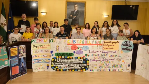 Campa&ntilde;a contra el ciberacoso del Consejo Local de la Infancia de Cabra (FOTO: cedida)