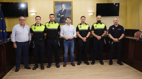 Cuatro nuevos agentes en pr&aacute;cticas para la Polic&iacute;a Local de Cabra (FOTO: cedida)