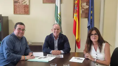 Mejoras en las veredas de Córdoba y de la Mora, en Monturque (FOTO: cedida)