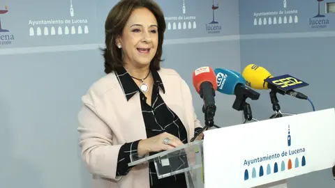 Araceli Rodr&iacute;guez presenta la programaci&oacute;n de la Navidad en Lucena (FOTO: cedida)