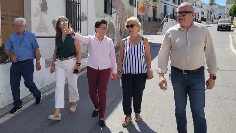 Visita institucional de la subdelegada del Gobierno en Córdoba a Fuente-Tójar (FOTO: cedida)